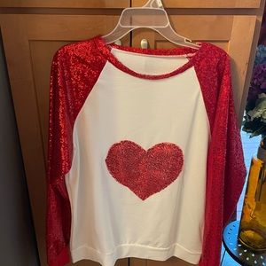 Woman light weight long sleeve shirt